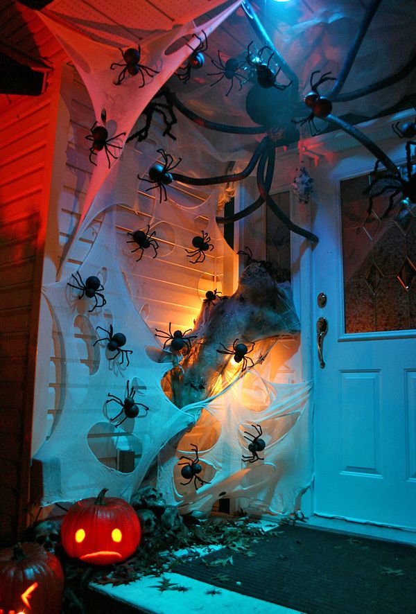 30 Brilliant Halloween Decorations That Will Change October for the Rest of Your Life 13