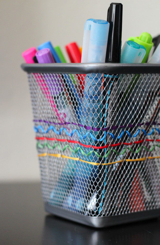 EMBROIDERED PENCIL CUP
