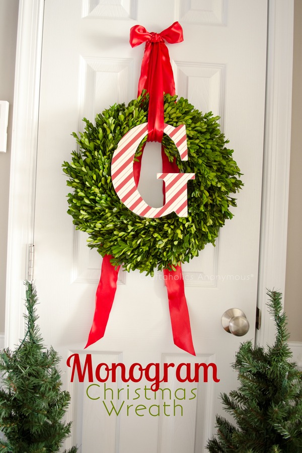 50+ Festive Wreaths To Deck Your Door For The Holidays 43