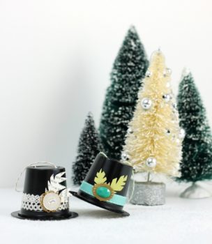 75 DIY Ornaments That'll Take Your Tree To The Next Level 84