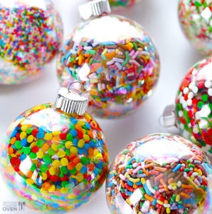 75 DIY Ornaments That'll Take Your Tree To The Next Level 117