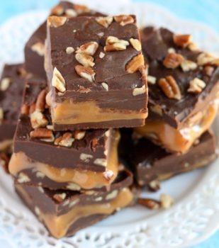 50 Awesome Christmas Fudge Recipes Bursting With Holiday Flavor 50