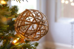 75 DIY Ornaments That'll Take Your Tree To The Next Level 12