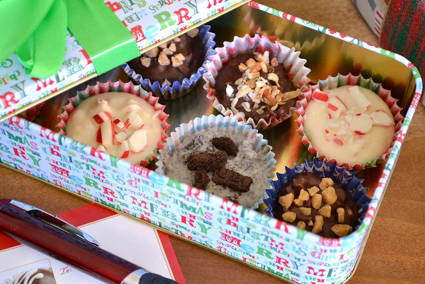 50 Awesome Christmas Fudge Recipes Bursting With Holiday Flavor 18