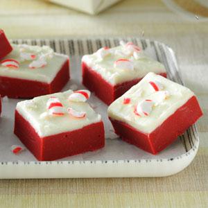 50 Awesome Christmas Fudge Recipes Bursting With Holiday Flavor 28