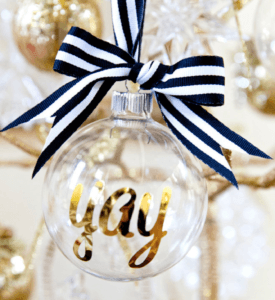 75 DIY Ornaments That'll Take Your Tree To The Next Level 72