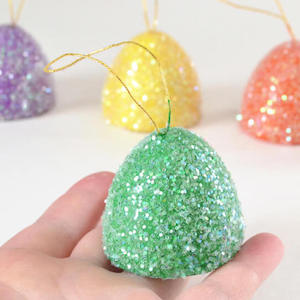 75 DIY Ornaments That'll Take Your Tree To The Next Level 103