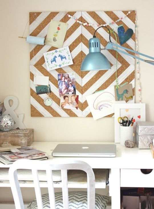 21 Genius Tips To Organize Literally Everything With Command Hooks 4