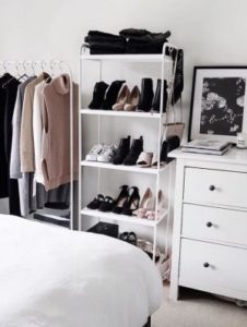 27 Bedroom Organization Tips for a Clutter-Free Space 36