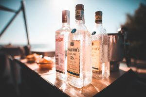 alcohol-alcohol-bottles-bar-613182 3