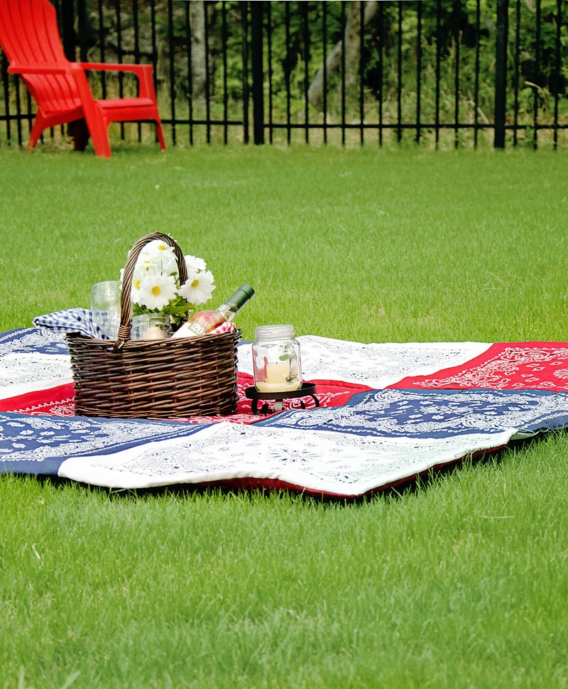 10 Fourth of July Decor Ideas For a Patriotic Party 7