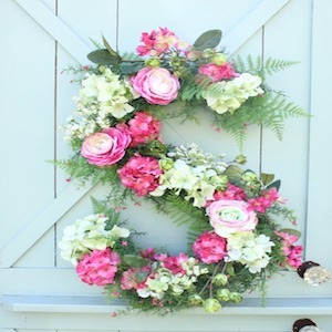 33 Summer Wreaths for Your Front Door 12