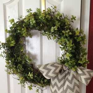 33 Summer Wreaths for Your Front Door 4