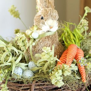 40 Easy & Inexpensive Centerpieces for Spring & Easter 5