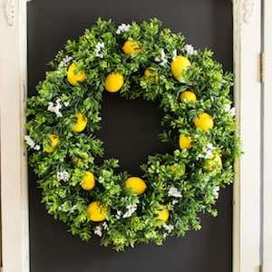 33 Summer Wreaths for Your Front Door 6