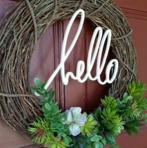 33 Summer Wreaths for Your Front Door 10