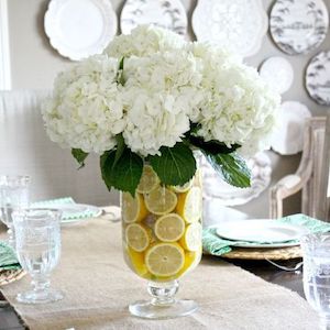 40 Easy & Inexpensive Centerpieces for Spring & Easter 21