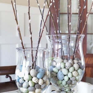 40 Easy & Inexpensive Centerpieces for Spring & Easter 3