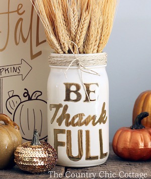 70 Mason Jar Crafts for Fall & Halloween 5