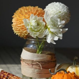 70 Mason Jar Crafts for Fall & Halloween 10