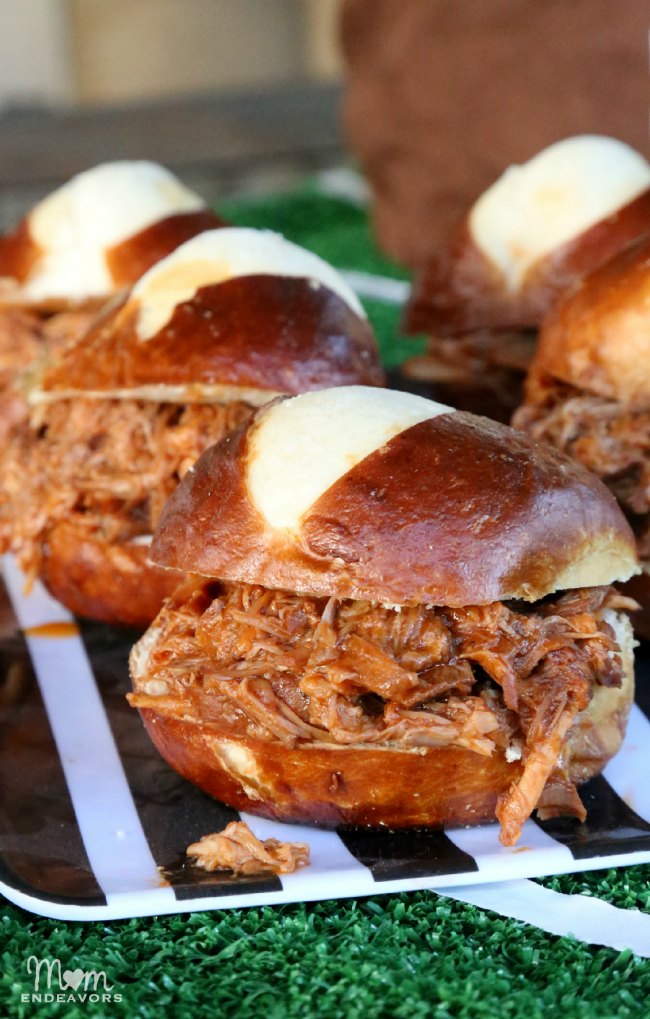 You'll Score a Big Win With 20 Tailgating Appetizer Recipes 17