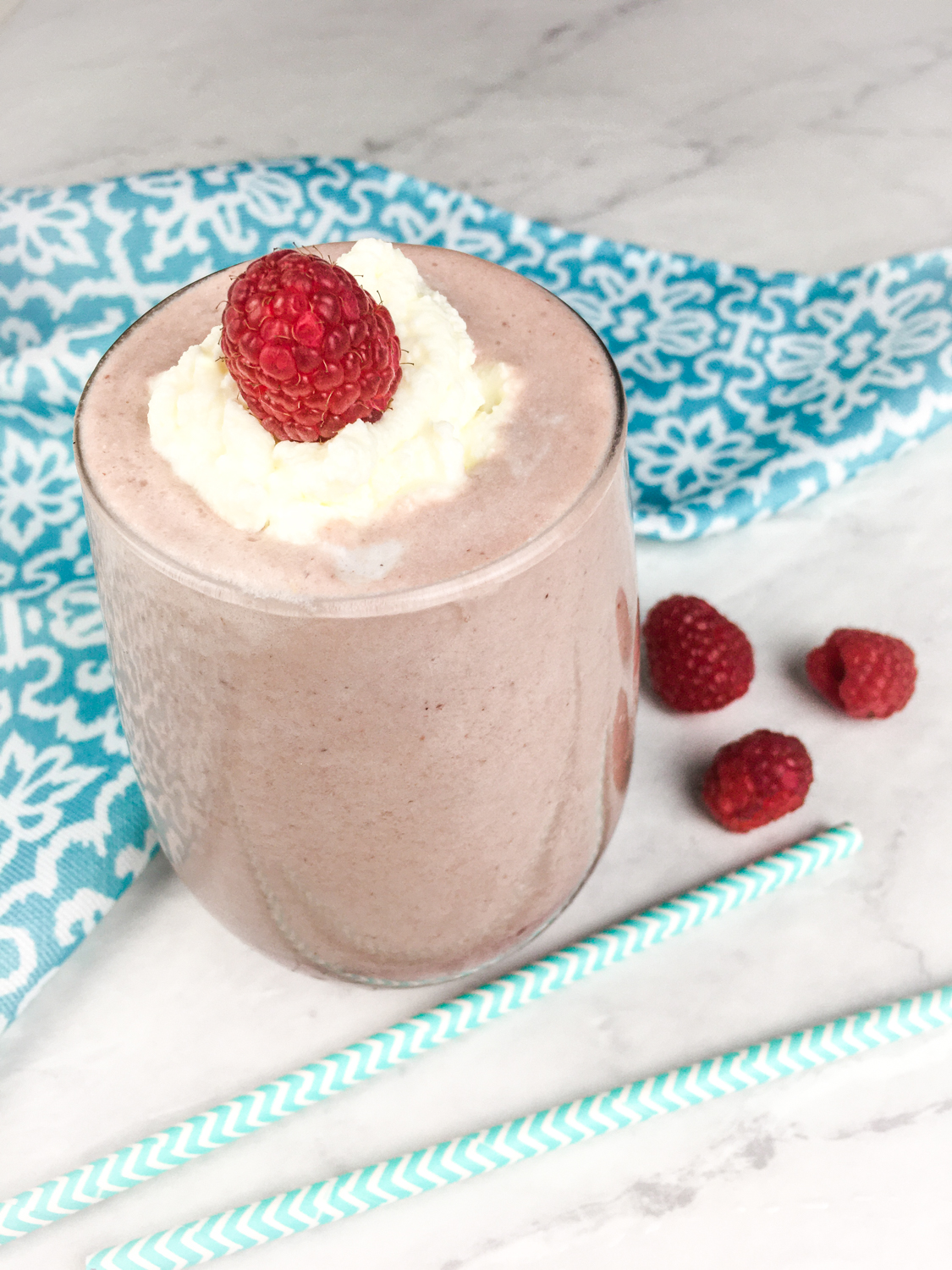 Best Raspberry Cream Smoothie That Will Energize Your Day 6
