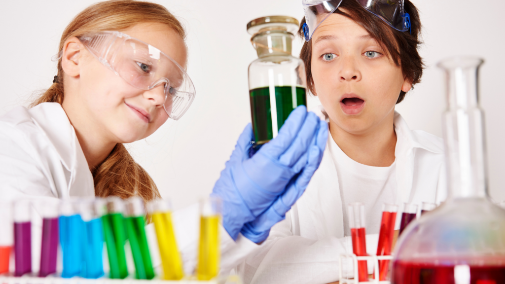 5 Fun & Cool Science Activities with Dye to Do With the Kids