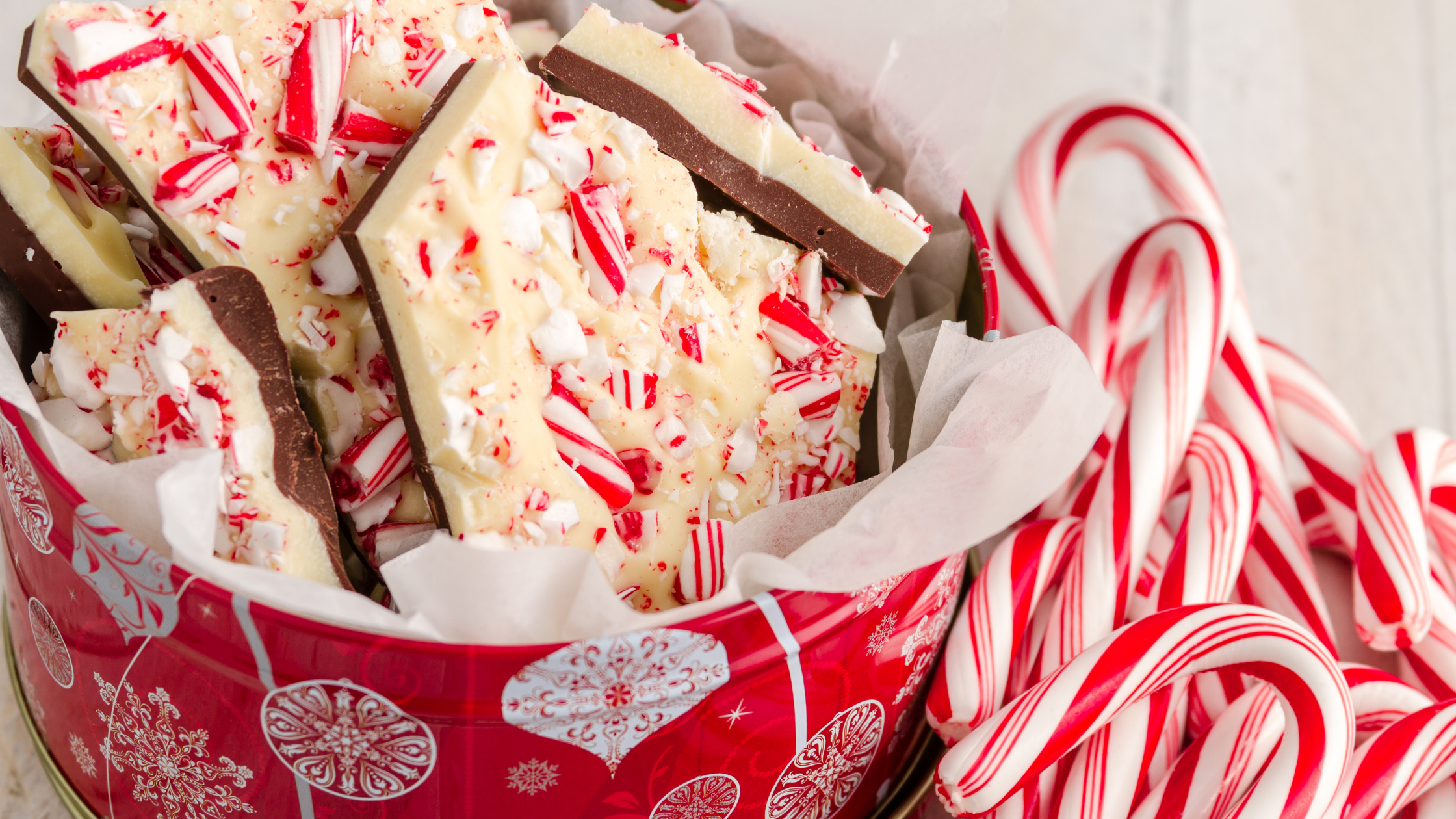 Peppermint Candy Cane Bark (3 Ingredients!) 3