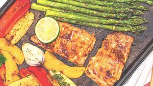 12 Quick and Easy Sheet Pan Dinners For Busy Weeknights 4