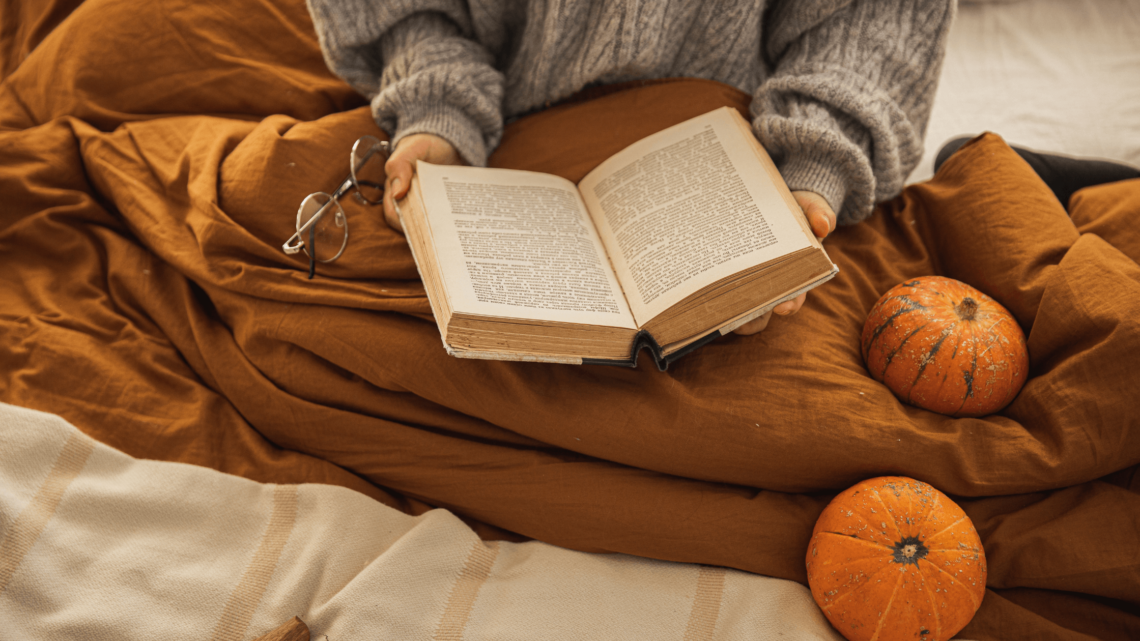 5 Incredible Must-Try Tips to Craft the Ultimate Cozy Fall Reading Nook 3