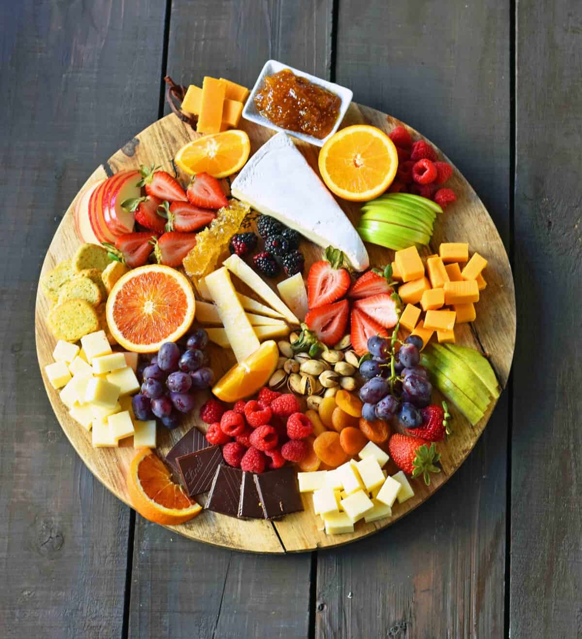 Unleash Your Inner Foodie: 41 Insta-Worthy Charcuterie Board Ideas That Will Make Your Guests Drool 4