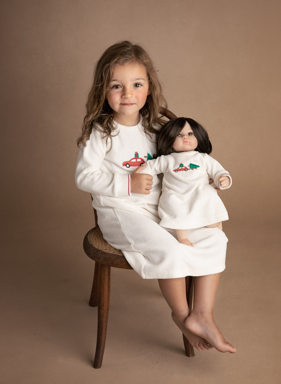 Celebrate the Holidays with Feltman Brothers' Timeless Children's Attire 3