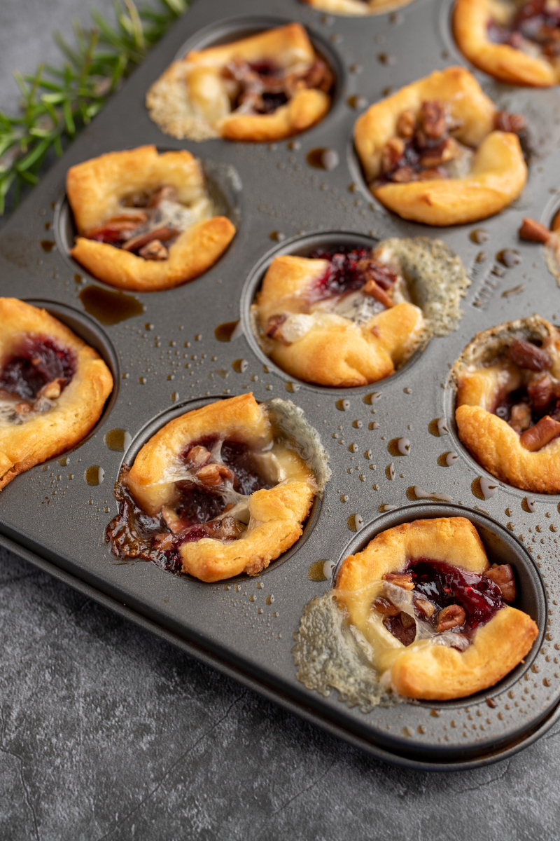 Your Go-To Guide for Cranberry Brie Bites: A Holiday Appetizer That Shines 19